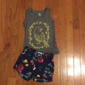 Girls 5T Old Navy shorts and tank outfit